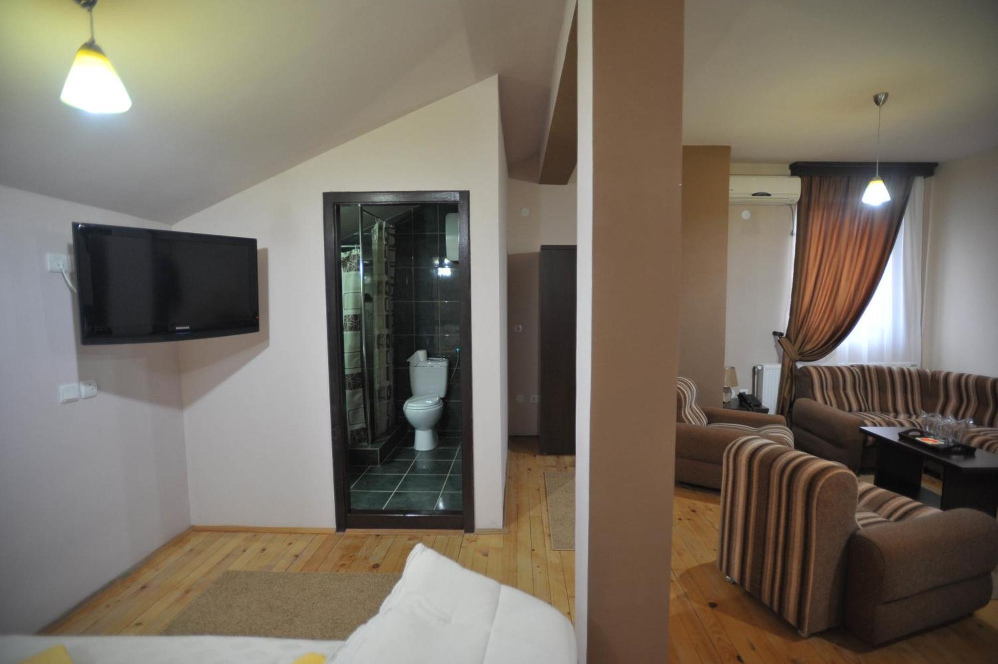 Garni Hotel City Krusevac Room photo
